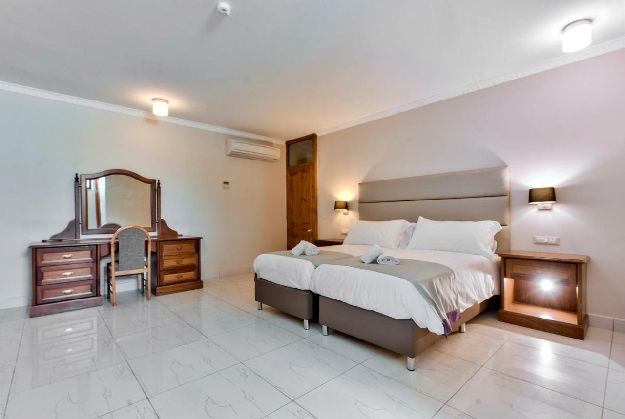 Baldacchino Holiday Villas Mellieħa Exterior foto